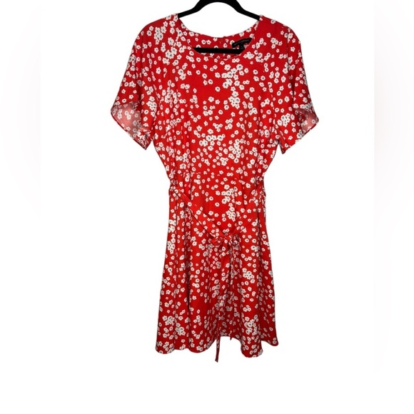 Banana Republic Dresses & Skirts - Banana Republic Red Floral Short Flutter Sleeve Mini Dress Size 14